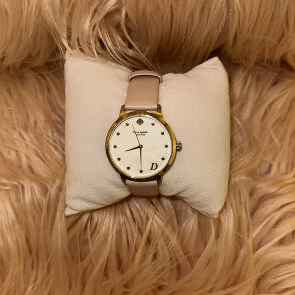 Brand NEW. Never worn. Kate Spade watch. - Picture 5 of 6